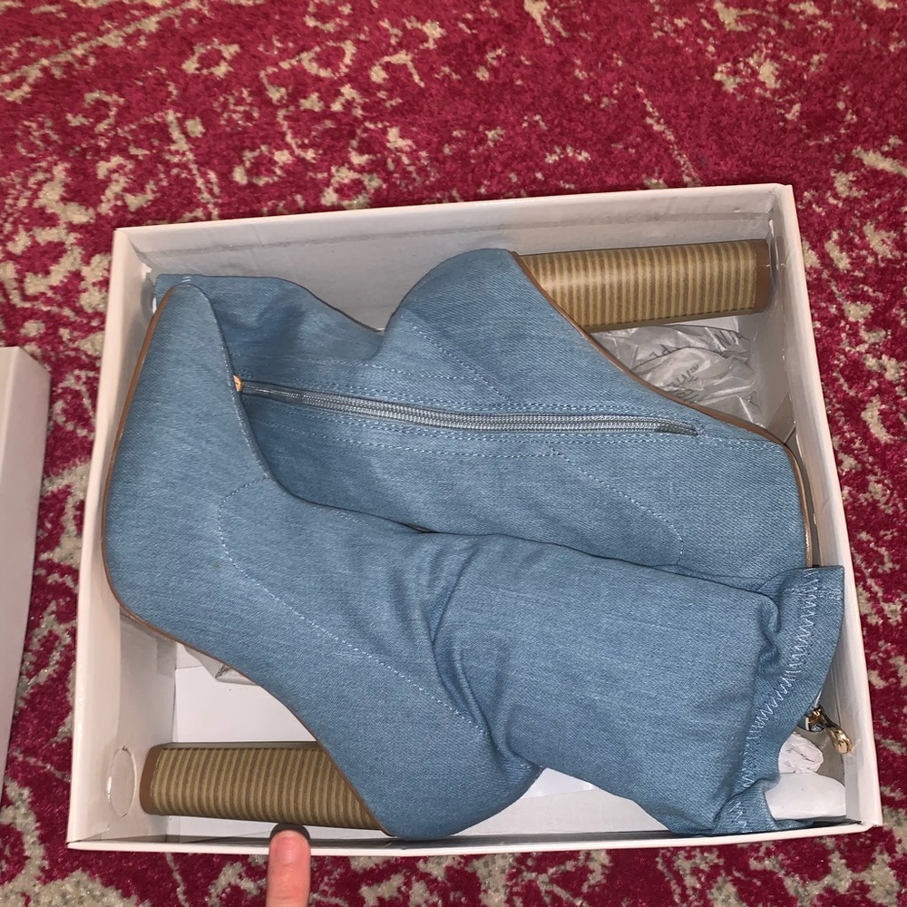 Jean boots